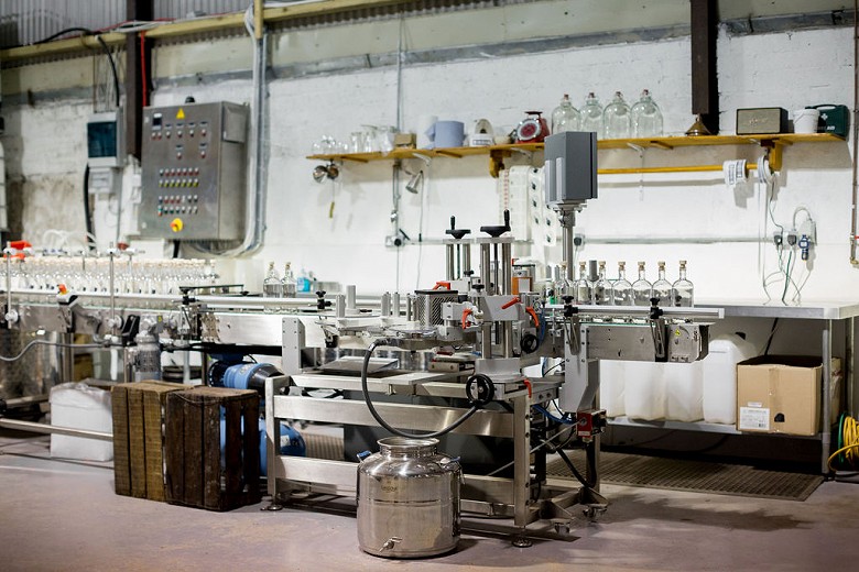 Bertha's Revenge Gin labelling and bottling line