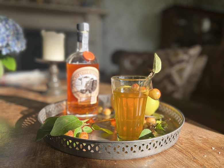 Bertha's Revenge Crab Apple Hot Spiced Punch
